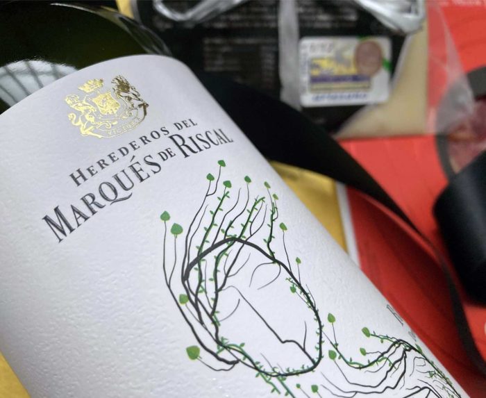 botella de vino blanco sauvignon blanc Marqués de Riscal